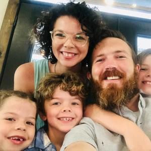 Meet your Posher, Rachel